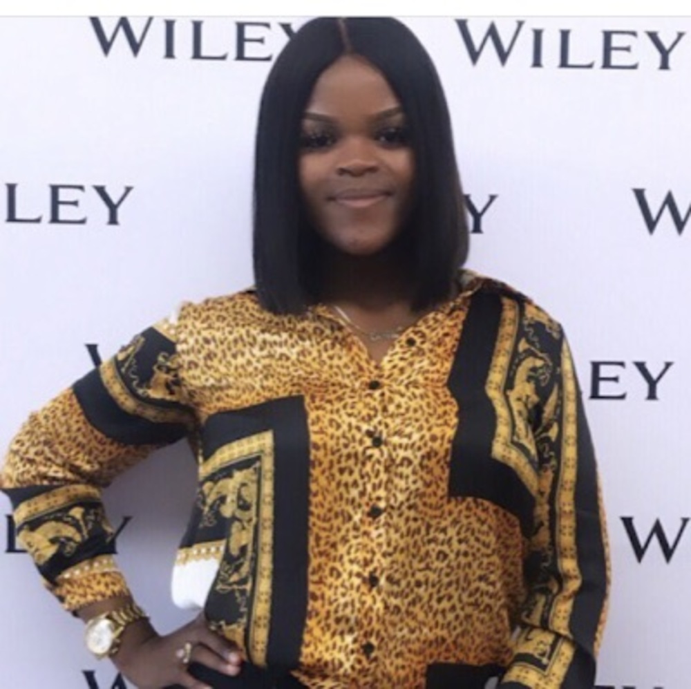 Meet your Posher, Alyssa